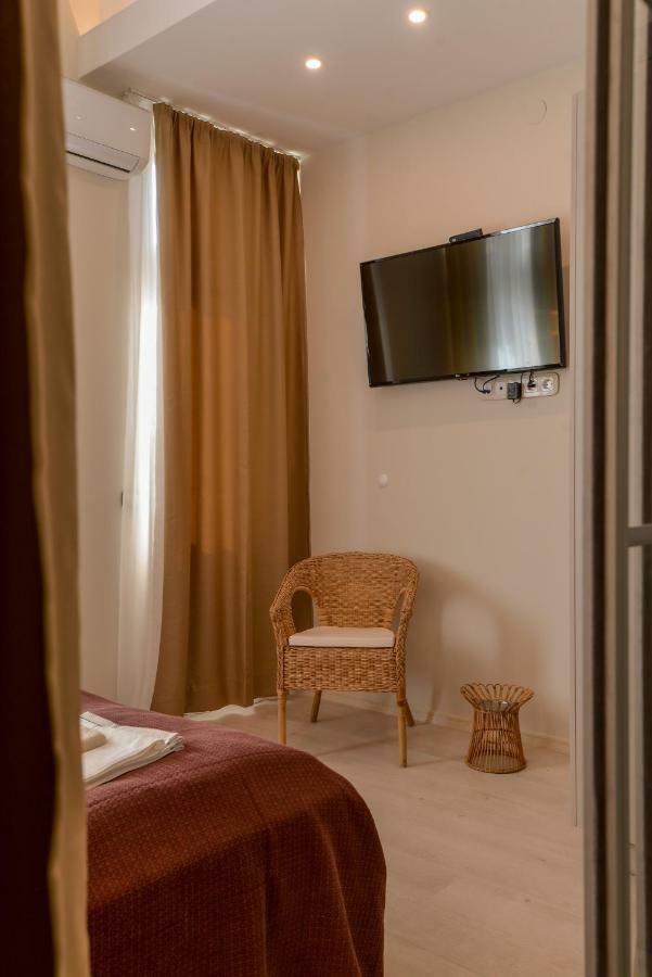 Sofia Dream Apartment - Premium One Bedroom On Ekzarh Yosif By Flat Mаnager エクステリア 写真
